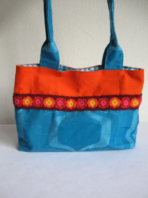 Bild 3 von Henkeltasche
