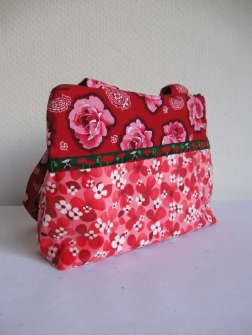 Bild 2 von Henkeltasche