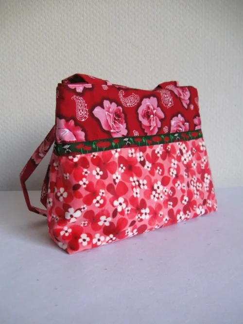 Bild 3 von Henkeltasche