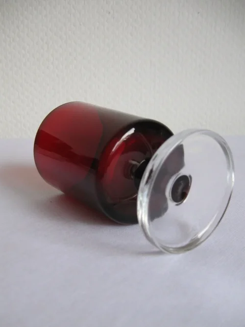 Bild 6 von 60s Red wine glasses Luminarc