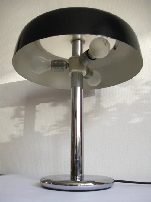 Bild 3 von 70er Tischlampe Hillebrand