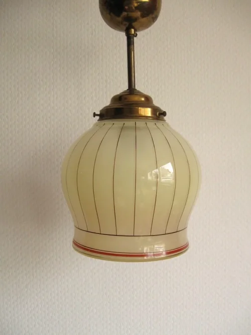 Bild 1 von 30er Deckenlampe