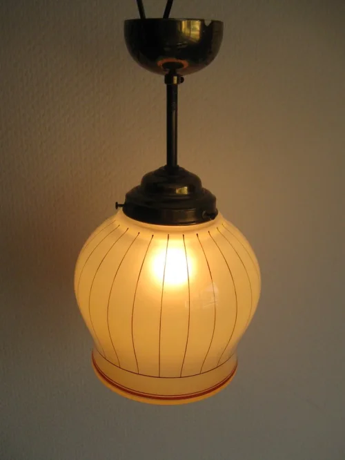 Bild 5 von 30er Deckenlampe