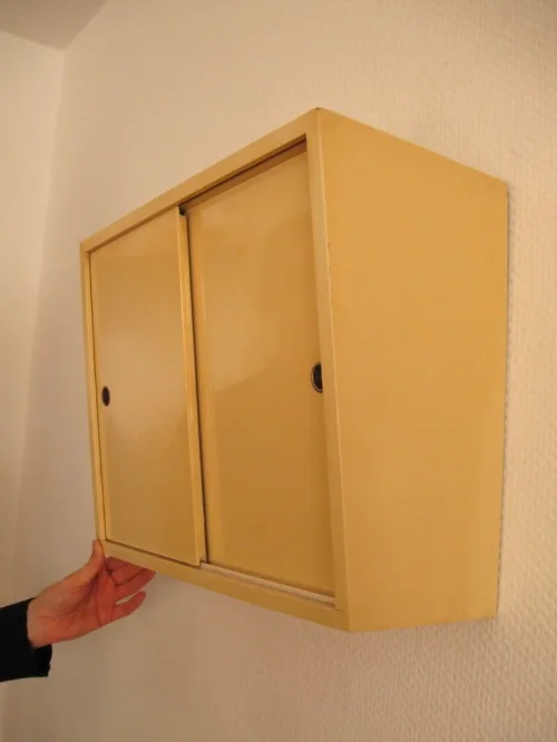 Bild 2 von 50er Küchenschränkchen