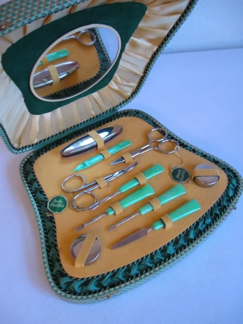 50er Maniküre Pediküre Set