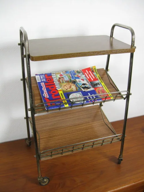 Bild 6 von 50er Zeitungswagen