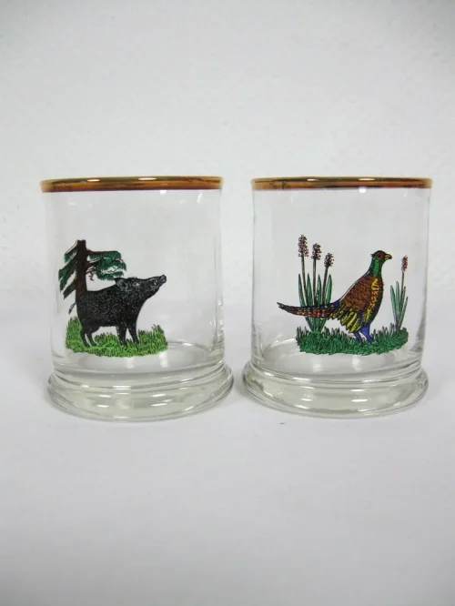 Bild 3 von 70er Trinkgläser Set mit Jagd Jäger Motiven