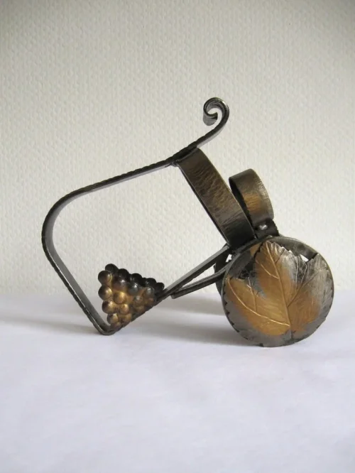 Bild 2 von Flaschenhalter Kanone