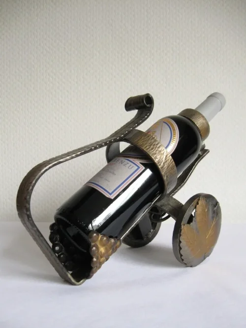 Bild 4 von Flaschenhalter Kanone