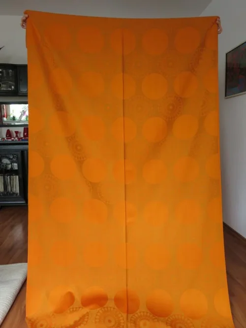 Bild 2 von 60er Stoffstück