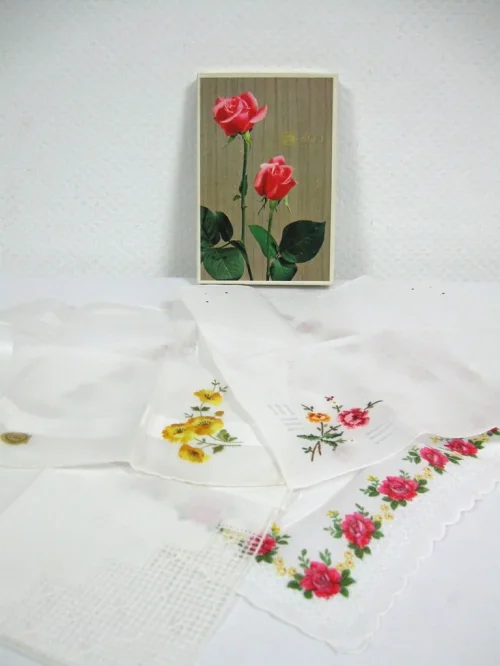 Bild 2 von 50er Rosen Taschentücher