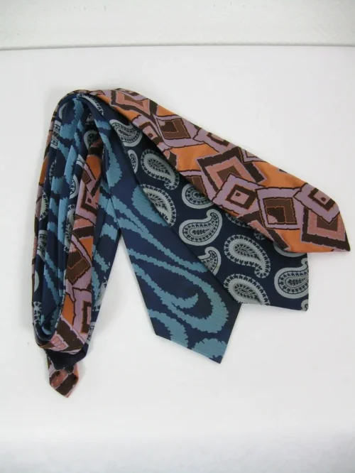 Bild 3 von 70's neckties