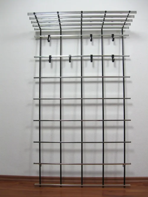 Bild 2 von 70er Stringgarderobe