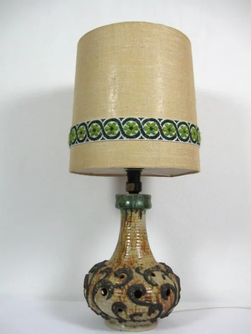 70er Tisch und Bodenlampe