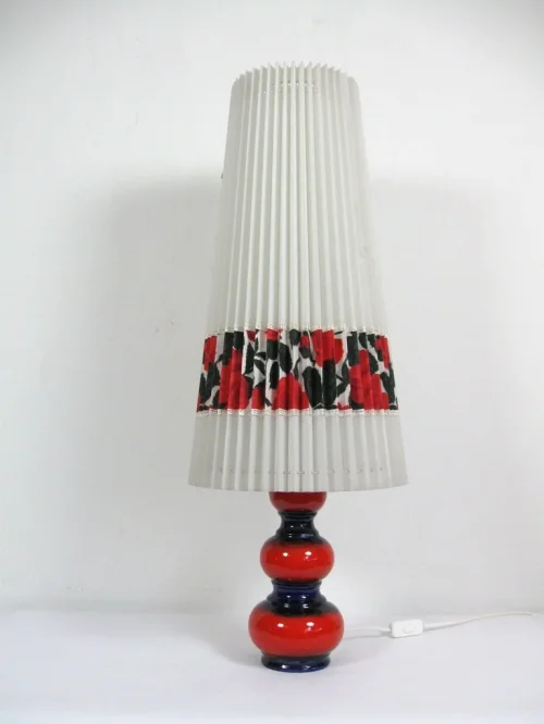 70er Tischlampe Aro