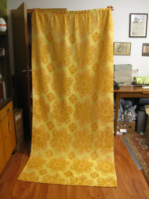 Bild 2 von 70er Jahre Vorhang