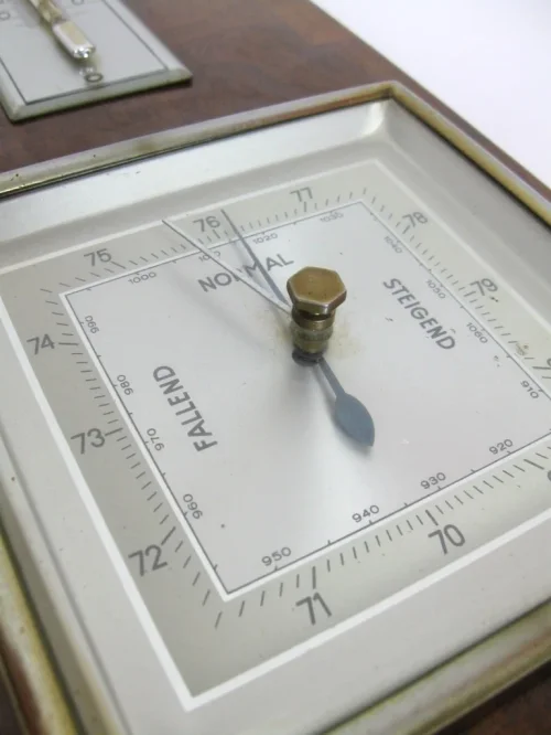 Bild 3 von 60s Barometer