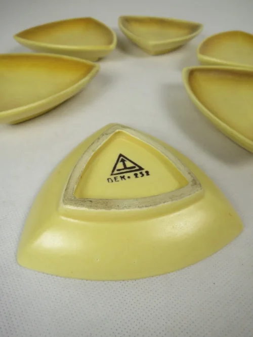 Bild 2 von 50er Nierentisch Schälchen