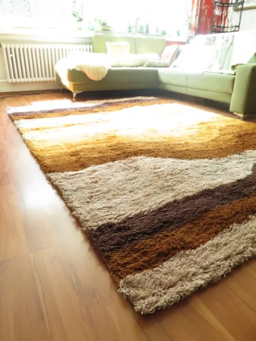 Bild 2 von 70er Flokati Teppich