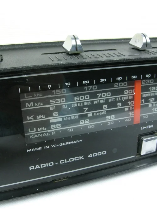 Bild 5 von 70er Radiowecker