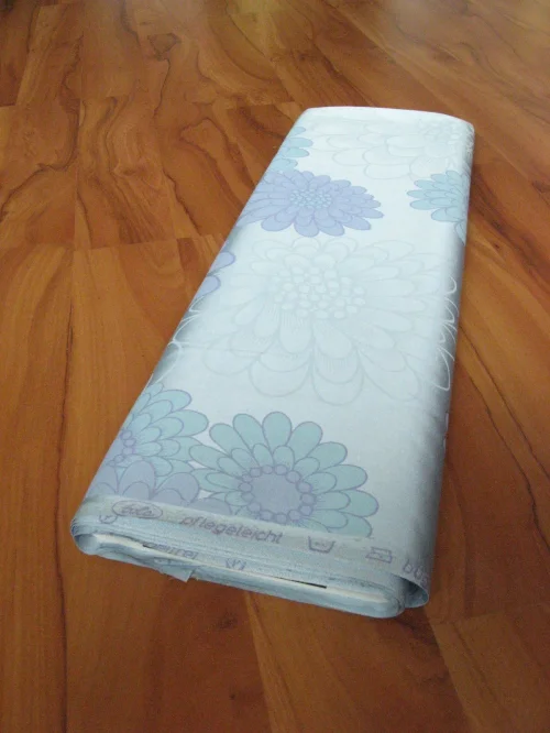 Bild 6 von 70er Stoff