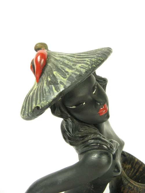 Bild 5 von 50er Hawaii Figur 