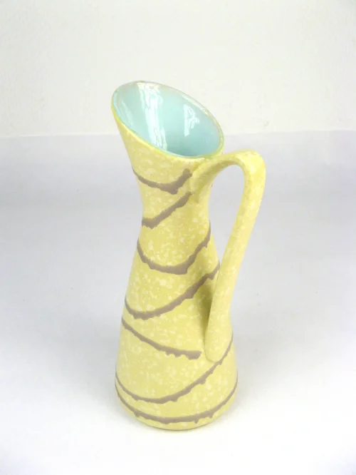 Bild 1 von 50er Vase mit Henkel