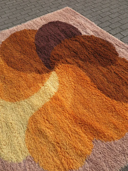 70er Jahre Vintage Wollteppich