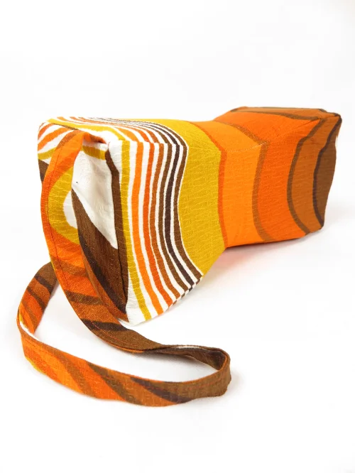 Bild 2 von 70er Nackenkissen