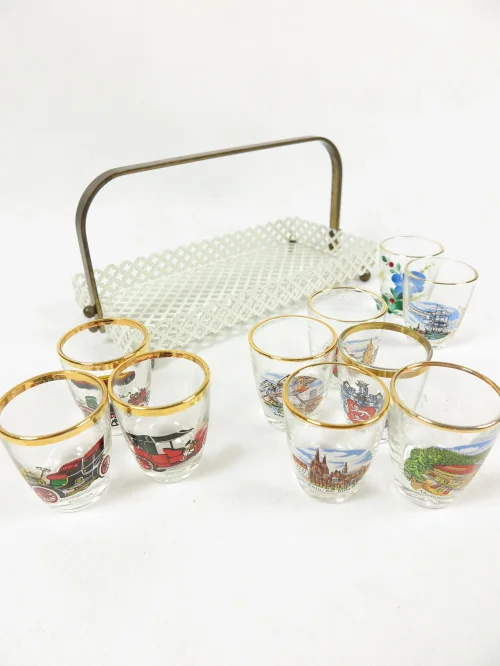 Bild 3 von 50er Sammelgläser mit Tablett