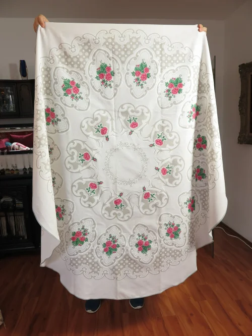 Bild 4 von 60er Tischdecke Rund