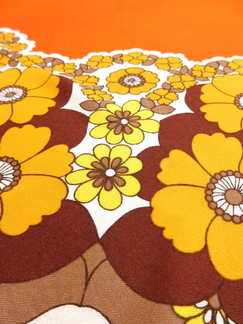 Bild 3 von 70er Tischdecke Rund