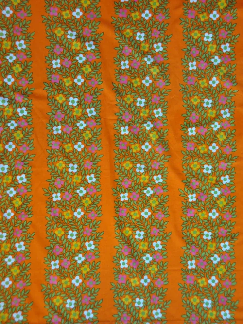 70er Blümchen Gardinenpaar