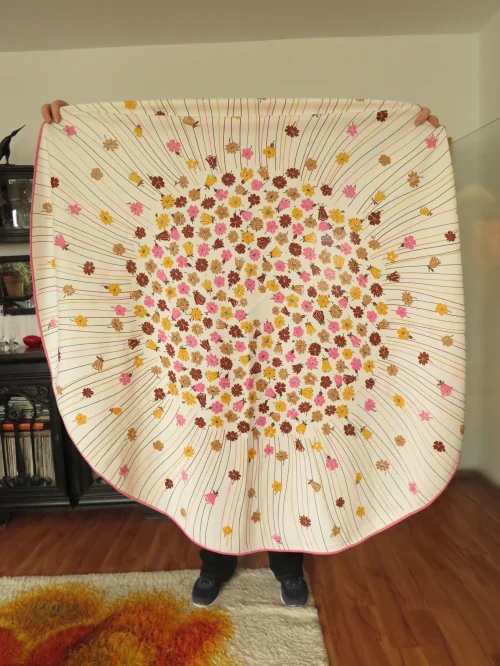 Bild 2 von 70er Tischdecke