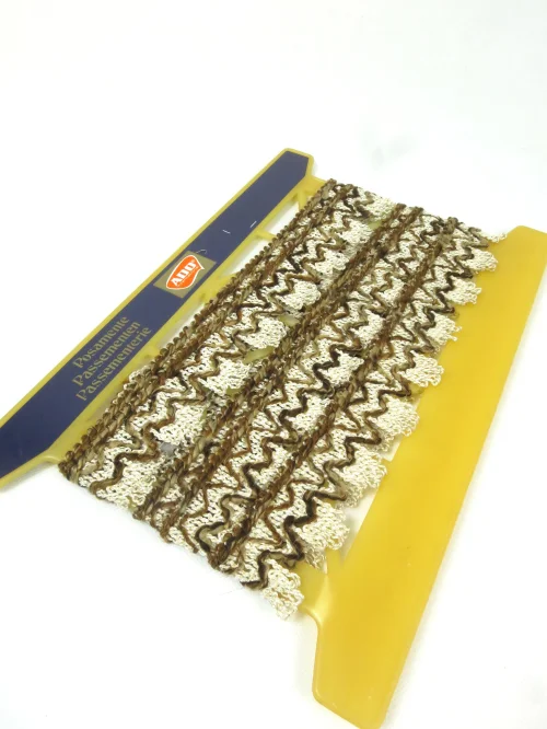 Bild 4 von 70er Borte, Bordüre, Spitze, Litze