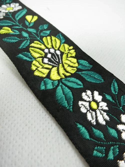 Bild 2 von 60er Blümchenbordüre, Borte, Litze