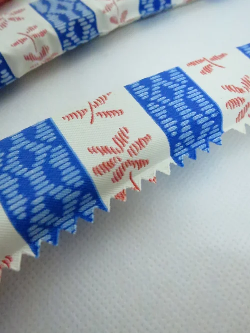 Bild 4 von 70er Kleiderbügel