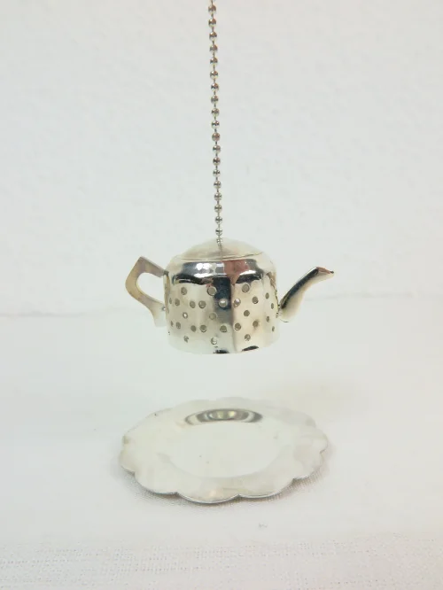 Bild 1 von 60er Teesieb versilbert, mit Tablett