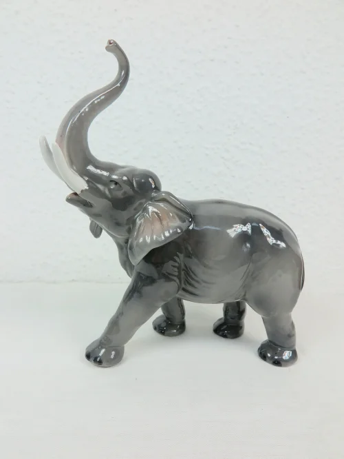 Bild 1 von 60er Porzellan Elefant