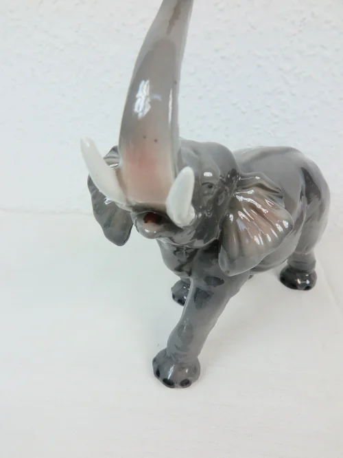 Bild 5 von 60er Porzellan Elefant
