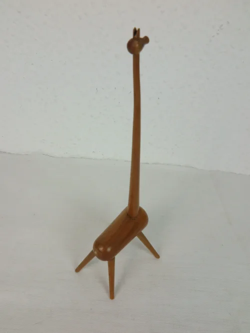 Bild 3 von 50er Holzgiraffe