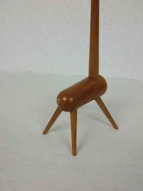 Bild 6 von 50er Holzgiraffe