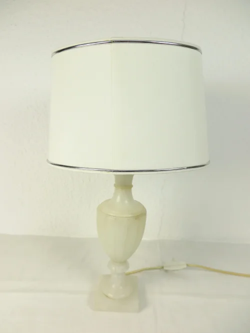 80er Tischlampe oval