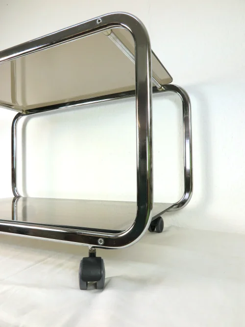 Bild 2 von 60er Beistelltisch mit Rollen