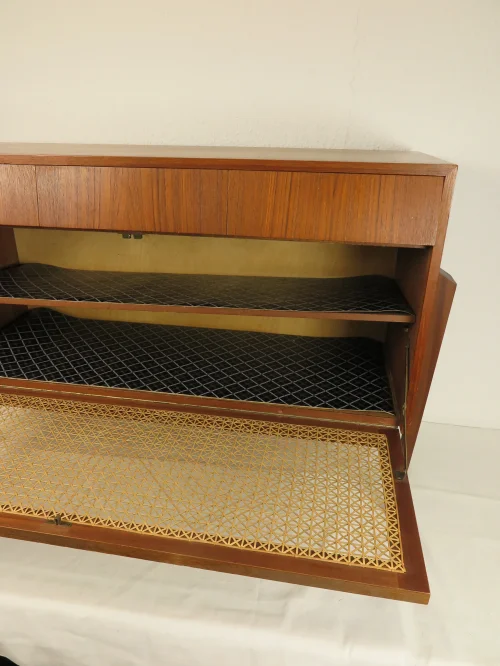 Bild 4 von Edelholzfurnier Commode mit Korbgeflecht