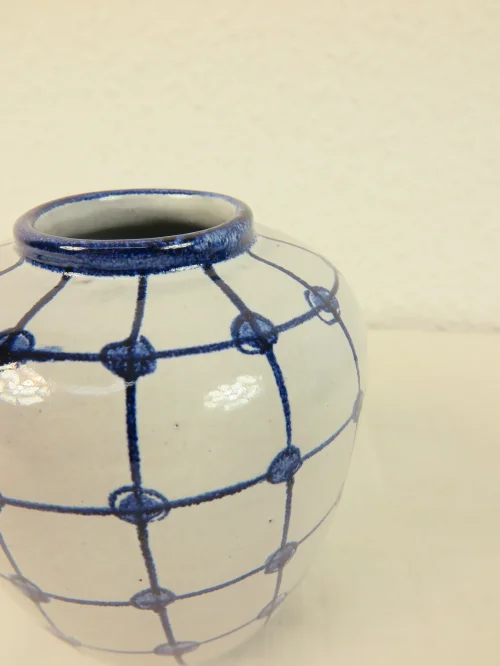 Bild 3 von 80er Maria Laach Vase
