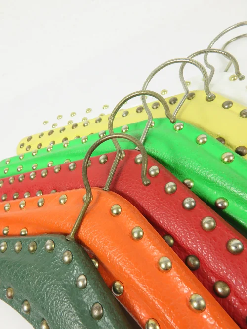 Bild 2 von 70er Kleiderbügel Set 6 Stück