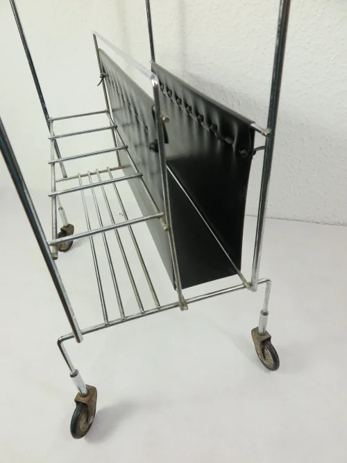 Bild 4 von 60er Hausbar mit Zeitungsständer