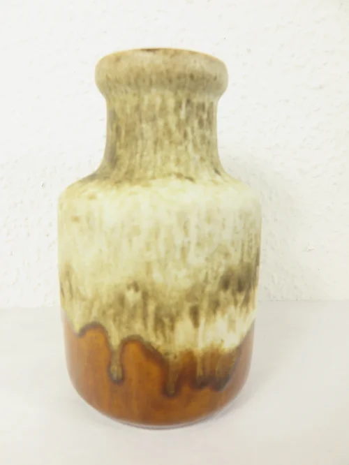 Bild 3 von 70er Vase mit Henkel