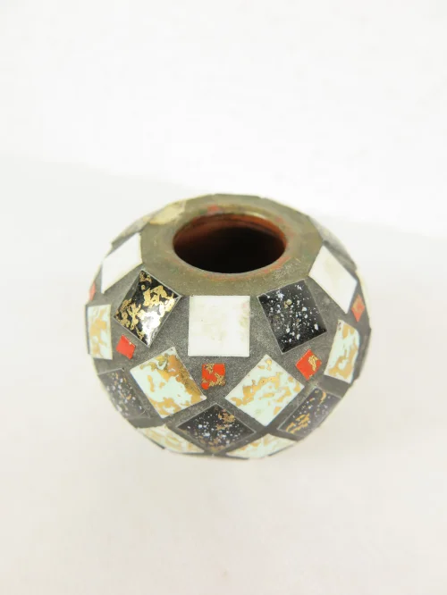 Bild 2 von 80er Minivase mit Kachelmosaik